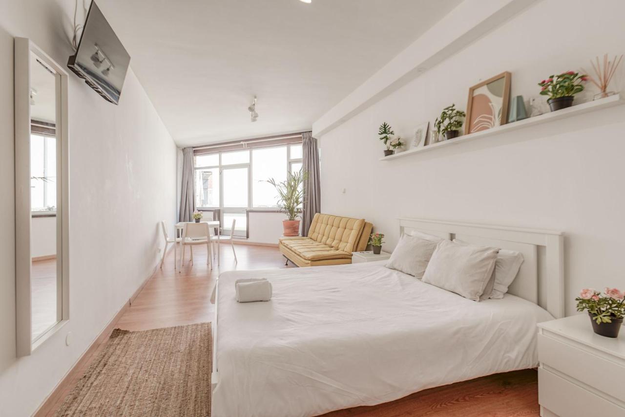 Travel & Live Aliados Apartment Porto Dış mekan fotoğraf