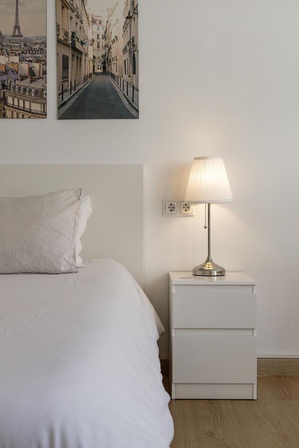 Travel & Live Aliados Apartment Porto Dış mekan fotoğraf