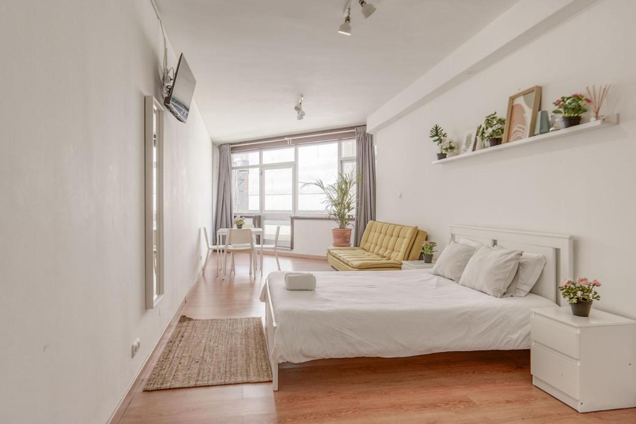 Travel & Live Aliados Apartment Porto Dış mekan fotoğraf