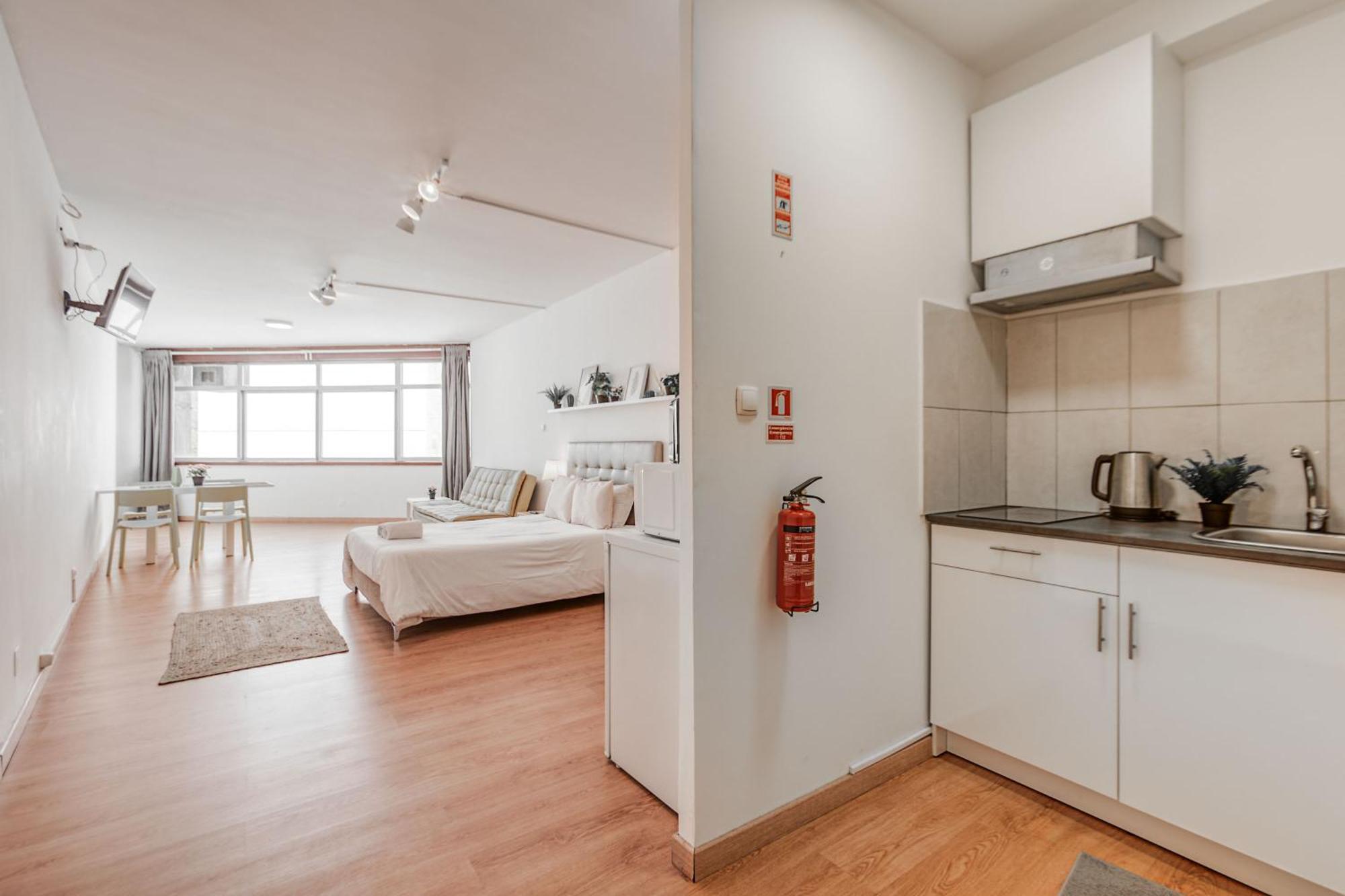 Travel & Live Aliados Apartment Porto Dış mekan fotoğraf