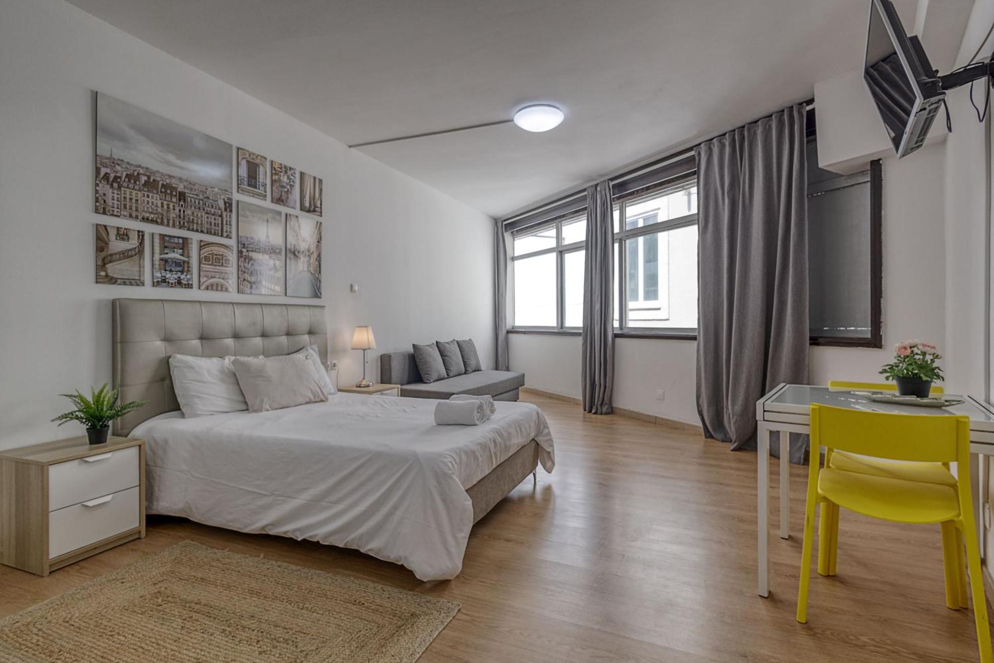 Travel & Live Aliados Apartment Porto Dış mekan fotoğraf