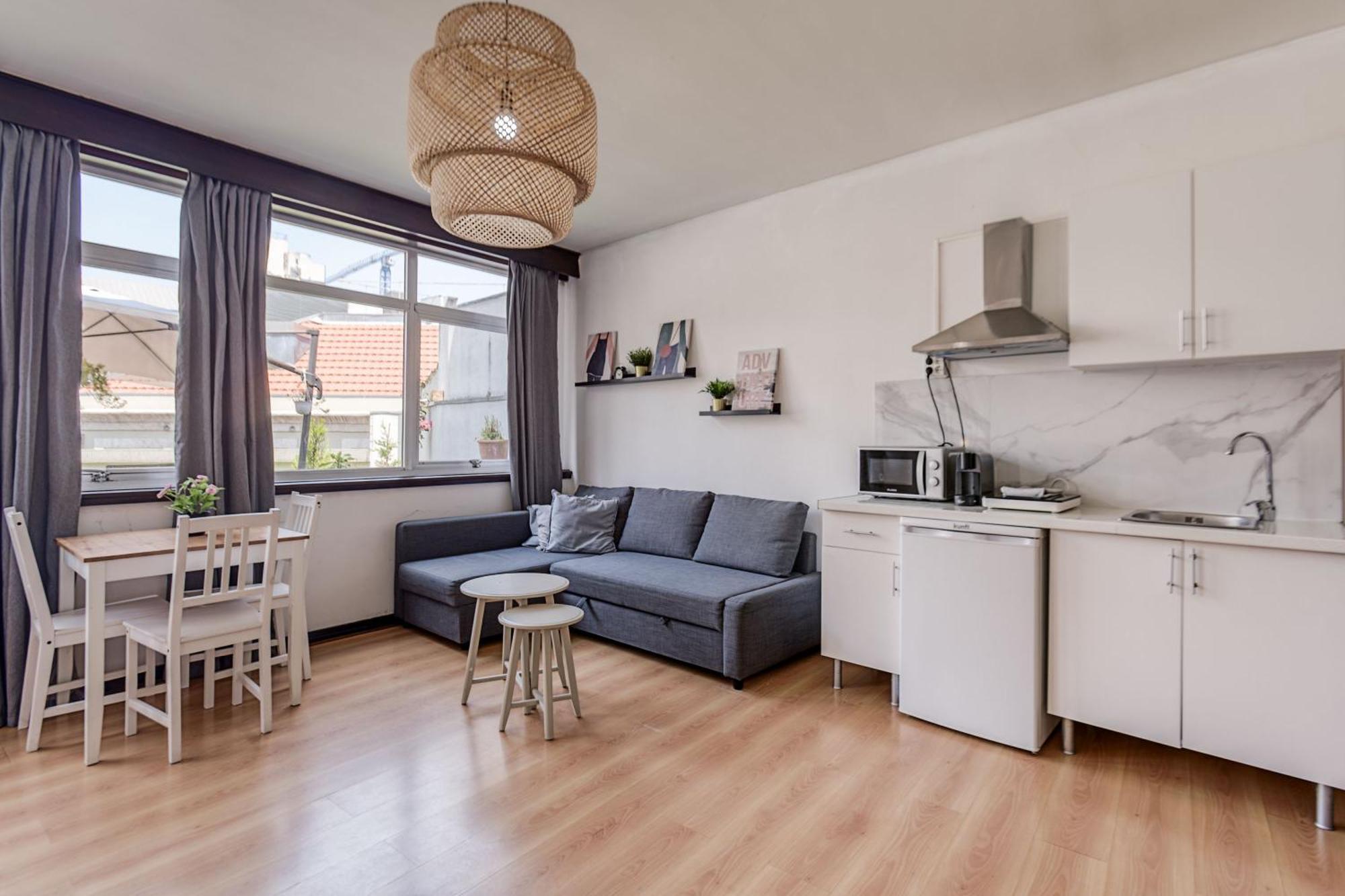 Travel & Live Aliados Apartment Porto Oda fotoğraf