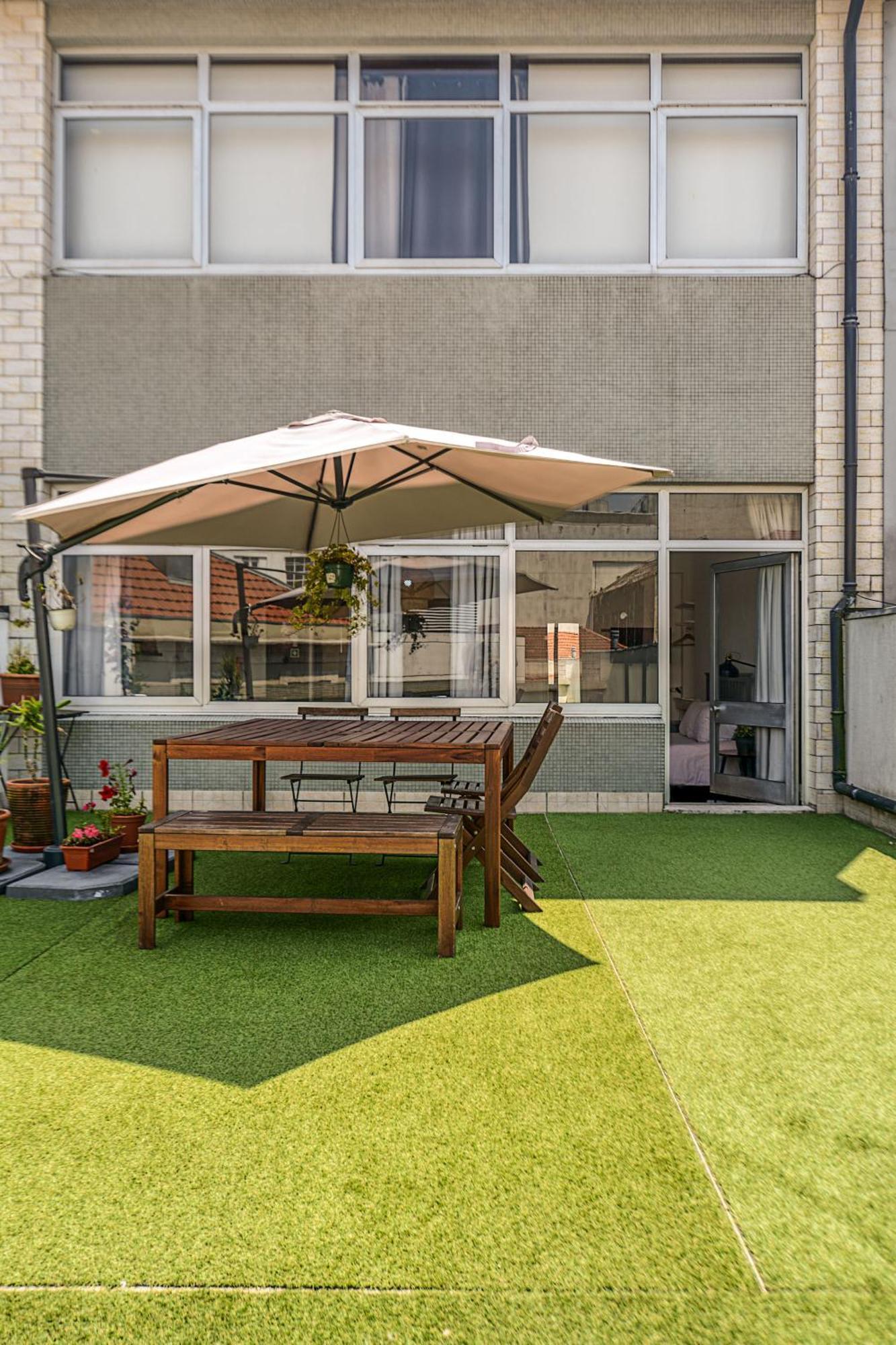 Travel & Live Aliados Apartment Porto Oda fotoğraf