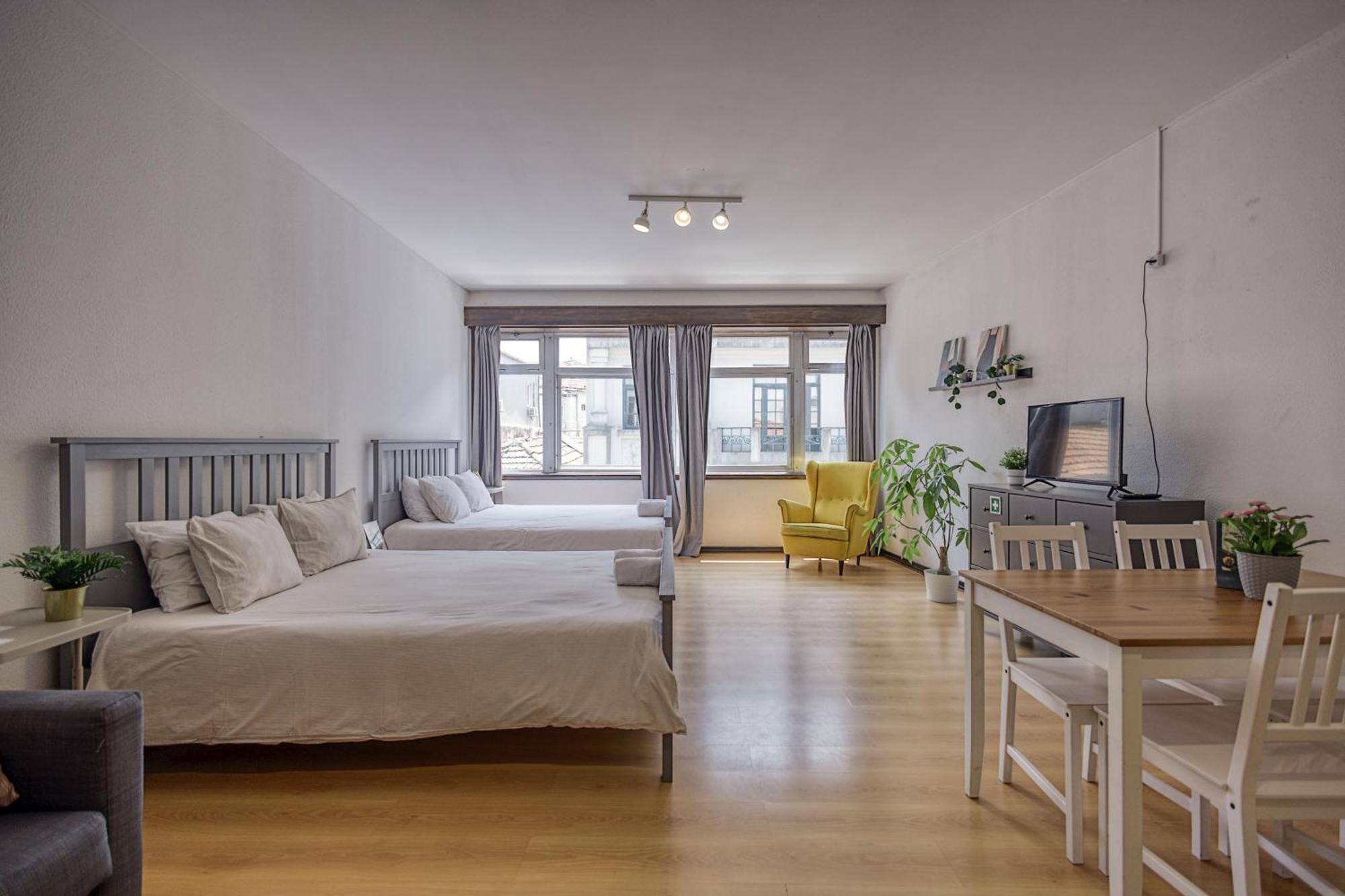 Travel & Live Aliados Apartment Porto Oda fotoğraf